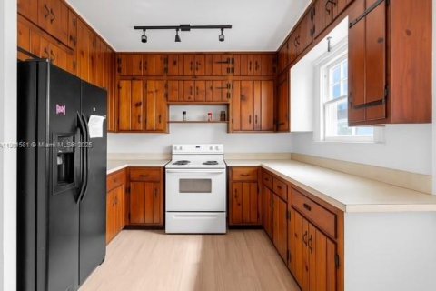 Villa ou maison à vendre à Homestead, Floride: 3 chambres, 90.58 m2 № 1966259 - photo 5