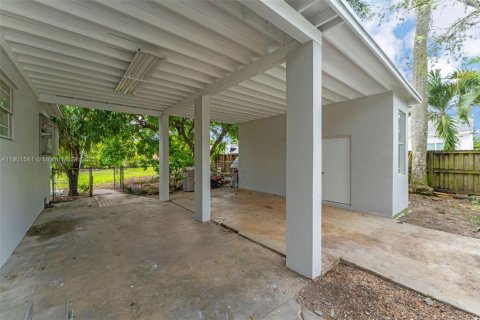 Villa ou maison à vendre à Homestead, Floride: 3 chambres, 90.58 m2 № 1966259 - photo 12