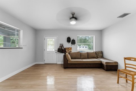 Villa ou maison à vendre à Homestead, Floride: 3 chambres, 90.58 m2 № 1966259 - photo 3