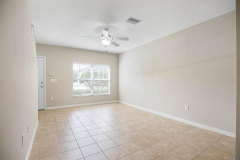 Adosado en alquiler en Fish Hawk, Florida, 2 dormitorios, 112.97 m2 № 1866860 - foto 6
