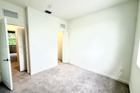 Adosado en alquiler en Florida City, Florida, 3 dormitorios № 1999749 - foto 14