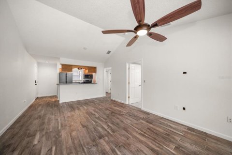 Condo in Clearwater, Florida, 2 bedrooms  № 1835373 - photo 9