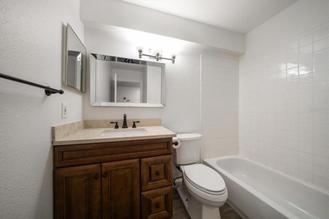 Condo in Clearwater, Florida, 2 bedrooms  № 1835373 - photo 22