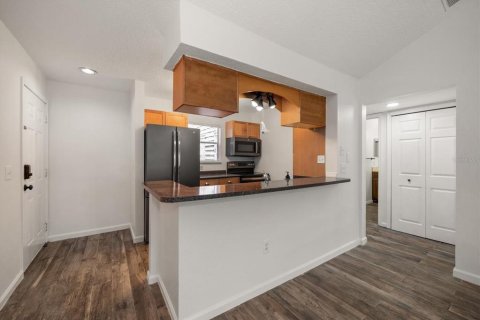 Condo in Clearwater, Florida, 2 bedrooms  № 1835373 - photo 6