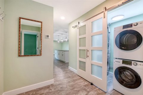 Condominio en venta en Longboat Key, Florida, 2 dormitorios, 106.84 m2 № 2200105 - foto 18