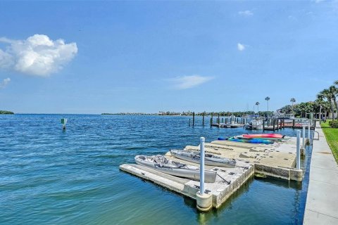Condominio en venta en Longboat Key, Florida, 2 dormitorios, 106.84 m2 № 2200105 - foto 27
