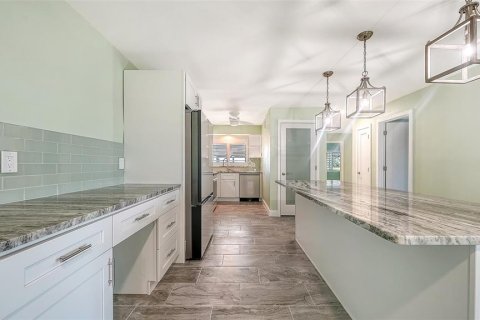 Condominio en venta en Longboat Key, Florida, 2 dormitorios, 106.84 m2 № 2200105 - foto 6