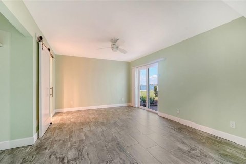 Condominio en venta en Longboat Key, Florida, 2 dormitorios, 106.84 m2 № 2200105 - foto 9