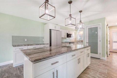 Condominio en venta en Longboat Key, Florida, 2 dormitorios, 106.84 m2 № 2200105 - foto 5