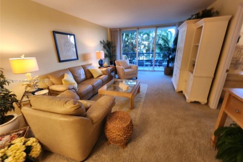 Copropriété à vendre à Boca Raton, Floride: 2 chambres, 98.1 m2 № 1969194 - photo 9