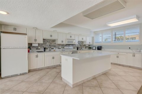 Copropriété à vendre à Boca Raton, Floride: 2 chambres, 98.1 m2 № 1969194 - photo 28