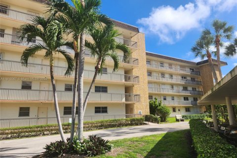 Copropriété à vendre à Boca Raton, Floride: 2 chambres, 98.1 m2 № 1969194 - photo 17