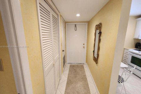 Copropriété à vendre à Boca Raton, Floride: 2 chambres, 98.1 m2 № 1969194 - photo 4