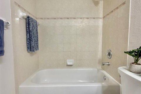Casa en venta en Valrico, Florida, 3 dormitorios, 144 m2 № 2381237 - foto 29