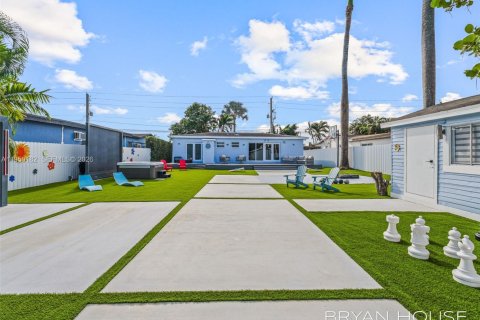 Villa ou maison à vendre à Miami, Floride: 3 chambres, 128.11 m2 № 2054655 - photo 18