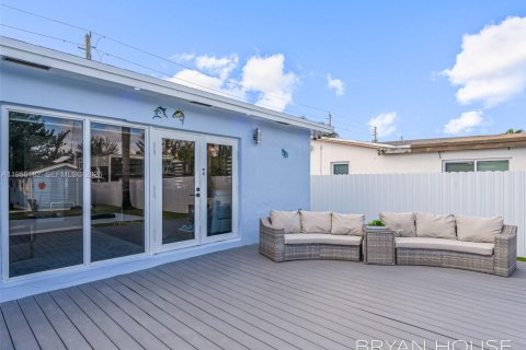 Villa ou maison à vendre à Miami, Floride: 3 chambres, 128.11 m2 № 2054655 - photo 26