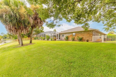 House in Daytona Beach, Florida 3 bedrooms, 218.51 sq.m. № 2358345 - photo 5