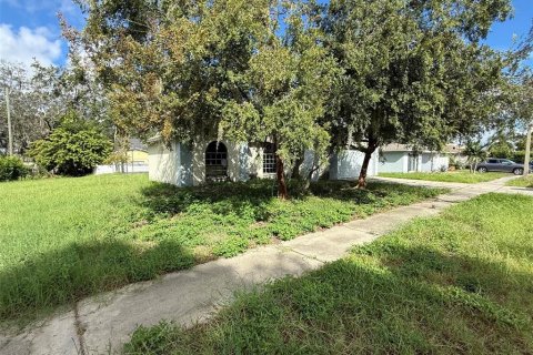 Casa en venta en Port Richey, Florida, 3 dormitorios, 140.65 m2 № 2378081 - foto 2
