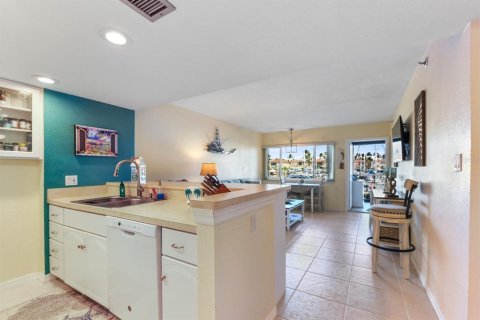 Condominio en venta en Punta Gorda, Florida, 1 dormitorio, 55.09 m2 № 1556487 - foto 6