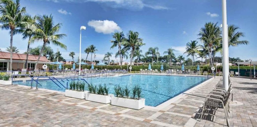 Condominio en Delray Beach, Florida, 2 dormitorios № 1104530