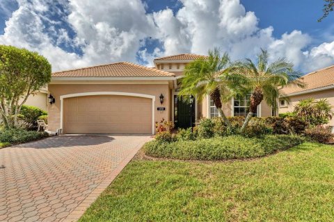 House in Osprey, Florida 3 bedrooms, 210.05 sq.m. № 2356729