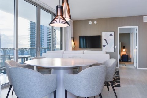 Condominio en venta en Hollywood, Florida, 2 dormitorios, 98.48 m2 № 1931448 - foto 5