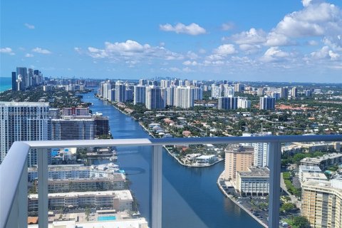 Condominio en venta en Hollywood, Florida, 2 dormitorios, 98.48 m2 № 1931448 - foto 19