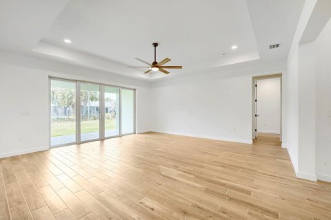 Casa en venta en Vero Beach, Florida, 3 dormitorios, 224.54 m2 № 2250028 - foto 10