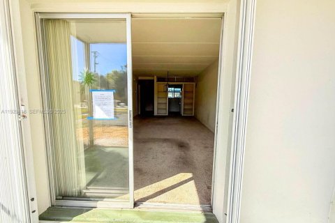 Condominio en alquiler en Venice, Florida, 2 dormitorios № 1989368 - foto 25