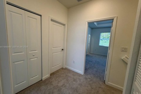 Снять в аренду таунхаус в Флорида-Сити, Флорида 3 спальни, 127.83м2, № 2005187 - фото 21