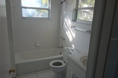 Villa ou maison à vendre à Saint Petersburg, Floride: 3 chambres, 165.92 m2 № 1773067 - photo 8