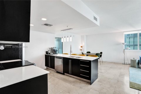 Copropriété à vendre à Miami, Floride: 2 chambres, 127.09 m2 № 2052214 - photo 6
