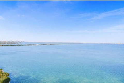 Copropriété à vendre à Miami, Floride: 2 chambres, 127.09 m2 № 2052214 - photo 3