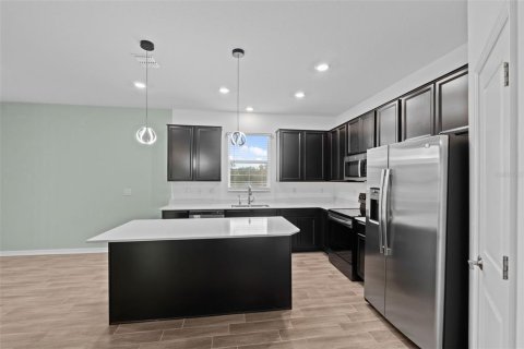 House in Haines City, Florida 4 bedrooms, 171.68 sq.m. № 1843086 - photo 10