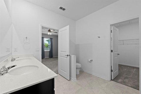 House in Haines City, Florida 4 bedrooms, 171.68 sq.m. № 1843086 - photo 17