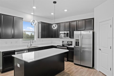 House in Haines City, Florida 4 bedrooms, 171.68 sq.m. № 1843086 - photo 8