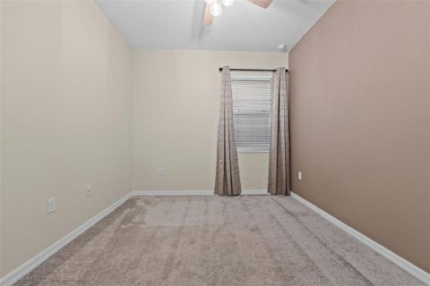 House in Haines City, Florida 4 bedrooms, 171.68 sq.m. № 1843086 - photo 25