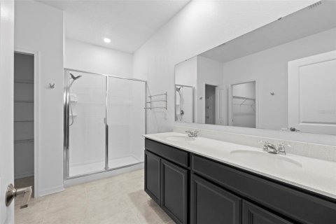House in Haines City, Florida 4 bedrooms, 171.68 sq.m. № 1843086 - photo 16