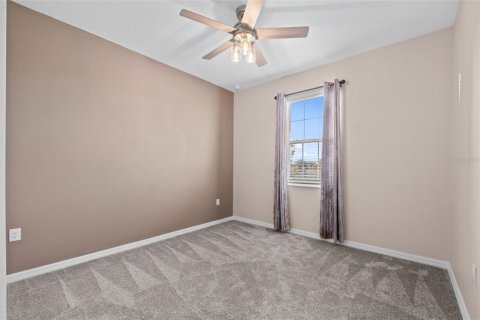House in Haines City, Florida 4 bedrooms, 171.68 sq.m. № 1843086 - photo 19