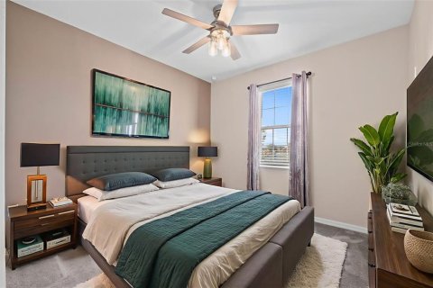 House in Haines City, Florida 4 bedrooms, 171.68 sq.m. № 1843086 - photo 20