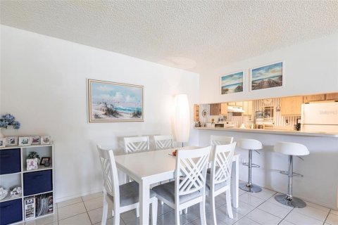 Condominio en venta en Port Charlotte, Florida, 2 dormitorios, 83.52 m2 № 1574851 - foto 11