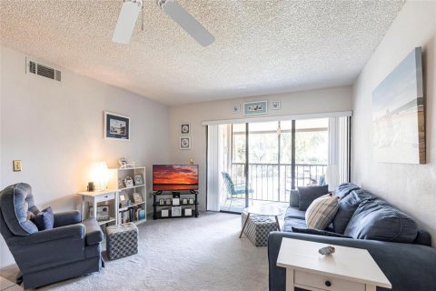 Condominio en venta en Port Charlotte, Florida, 2 dormitorios, 83.52 m2 № 1574851 - foto 3