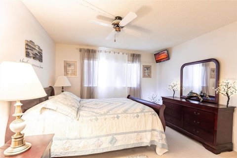 Condominio en venta en Port Charlotte, Florida, 2 dormitorios, 83.52 m2 № 1574851 - foto 13