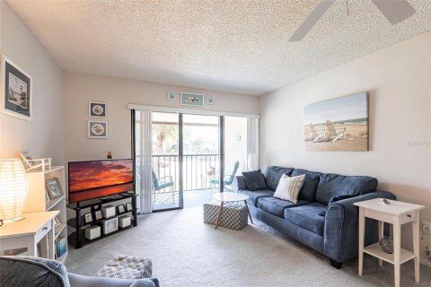 Condominio en venta en Port Charlotte, Florida, 2 dormitorios, 83.52 m2 № 1574851 - foto 5