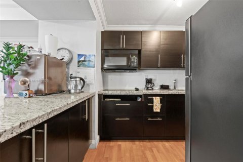 Купить кондоминиум в Майами, Флорида 2 спальни, 97.55м2, № 1984949 - фото 5