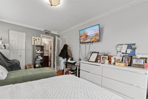 Купить кондоминиум в Майами, Флорида 2 спальни, 97.55м2, № 1984949 - фото 15