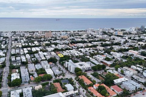 Propiedad comercial en venta en Miami Beach, Florida № 1948130 - foto 25