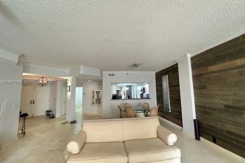 Condominio en alquiler en Aventura, Florida, 2 dormitorios, 169.08 m2 № 2011548 - foto 28