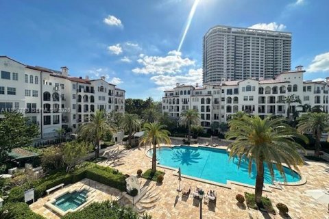 Condominio en alquiler en Aventura, Florida, 2 dormitorios, 169.08 m2 № 2011548 - foto 30