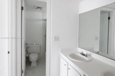 Copropriété à louer à Davie, Floride: 1 chambre, 80.82 m2 № 2051485 - photo 13